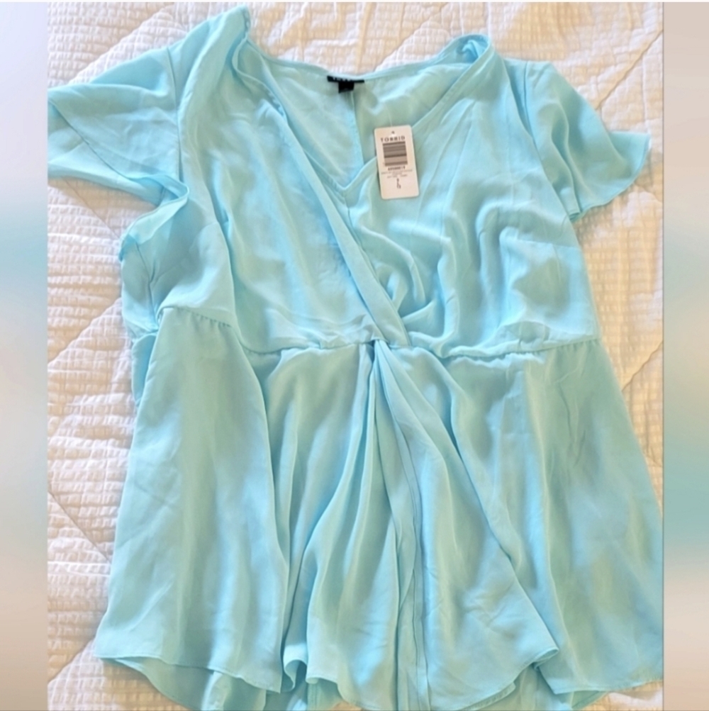 Georgette Twist Surplice Flutter Sleeve Blouse - Picture 3 of 4